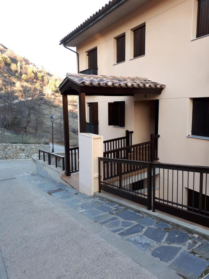 Apartament Saldes Pedraforca Zewnętrze zdjęcie